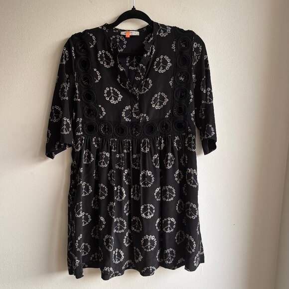 M/L Sandro 100% Silk Peace and Flowers Mini Dress - Picture 3 of 14